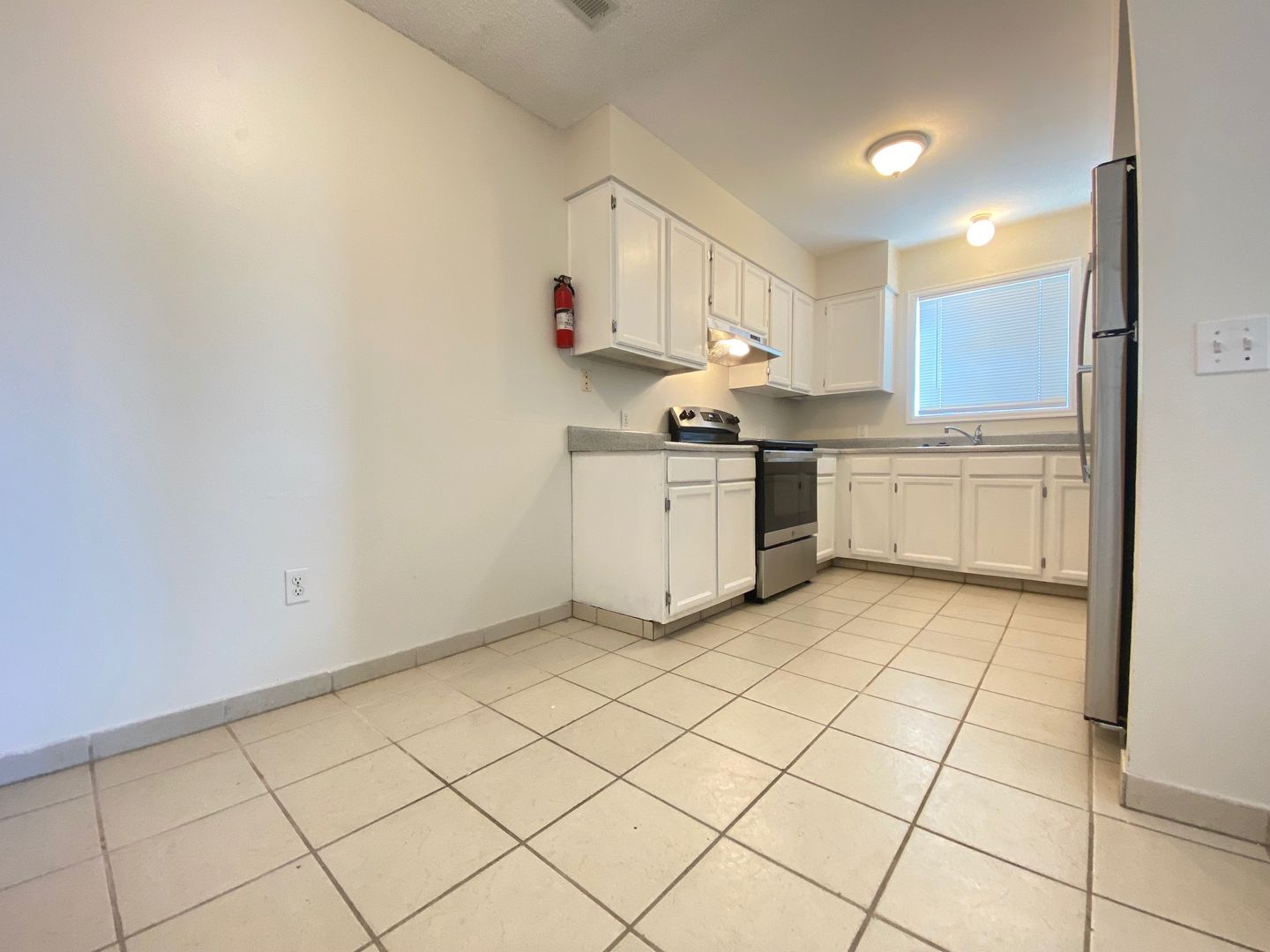 Englewood Apartment: 3455 & 3457 S. Canosa Ct.