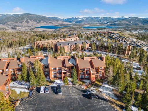 Beautiful Views in Silverthorne – photo 1