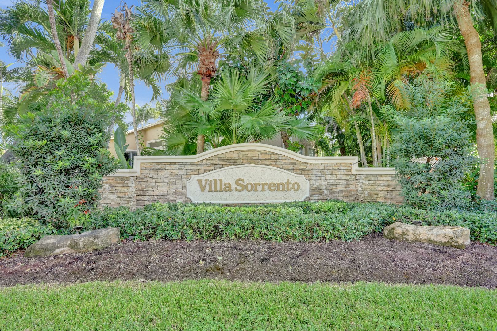 Coral Springs House: 5885 NW 121st Terrace