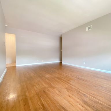 1 bd/1 ba apartment $600/month, GA accepted!