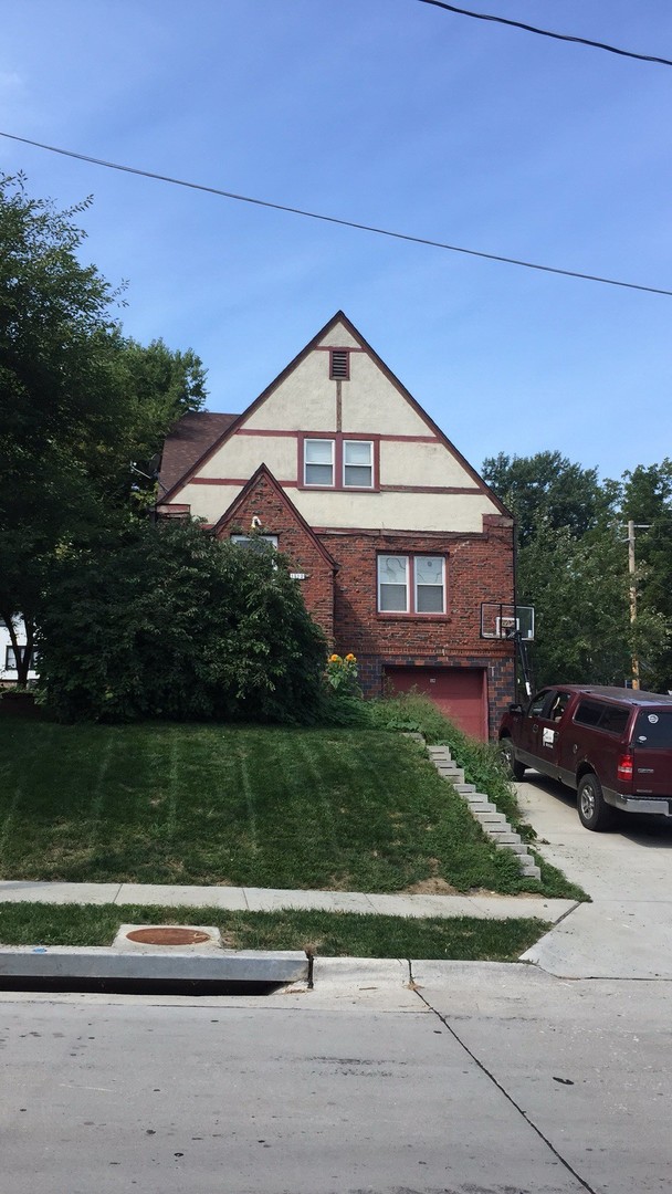 OMAHA Townhome: 1112 N 50 AVE