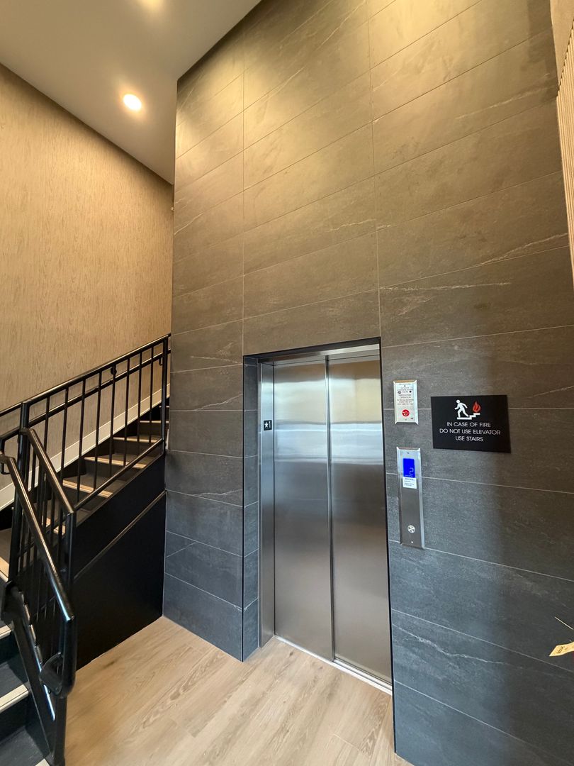Saddle Brook Apartment: 487 Market Street
