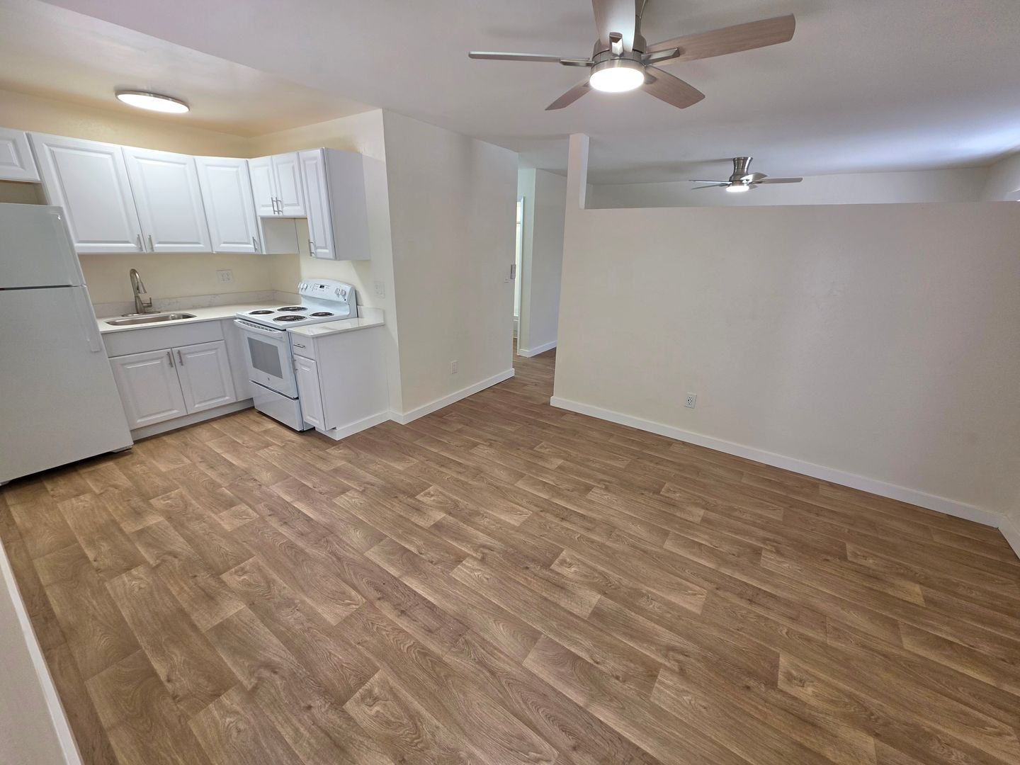 Tucson Apartment: 4015 E. Monte Vista Dr.
