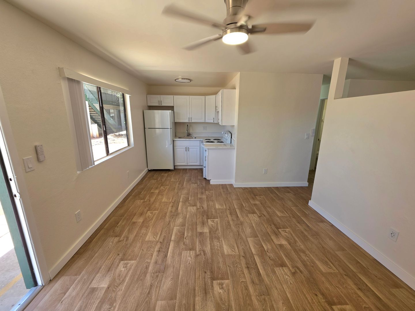 Tucson Apartment: 4015 E. Monte Vista Dr.