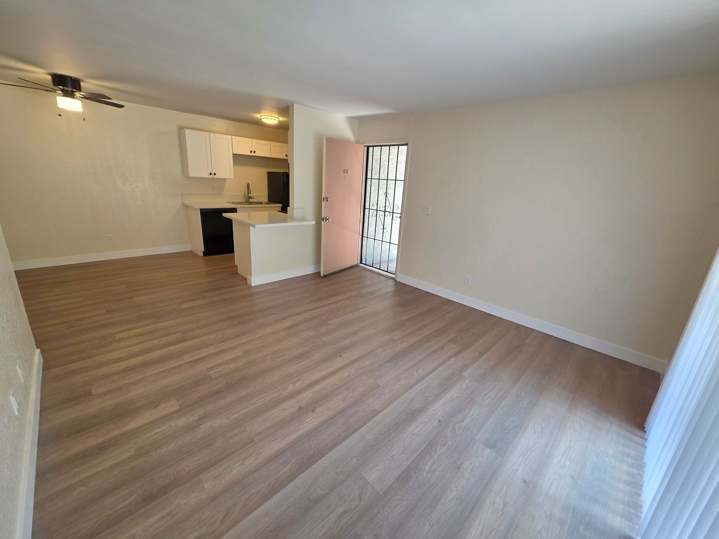 Tucson Apartment: 1005 S. Craycroft Rd.