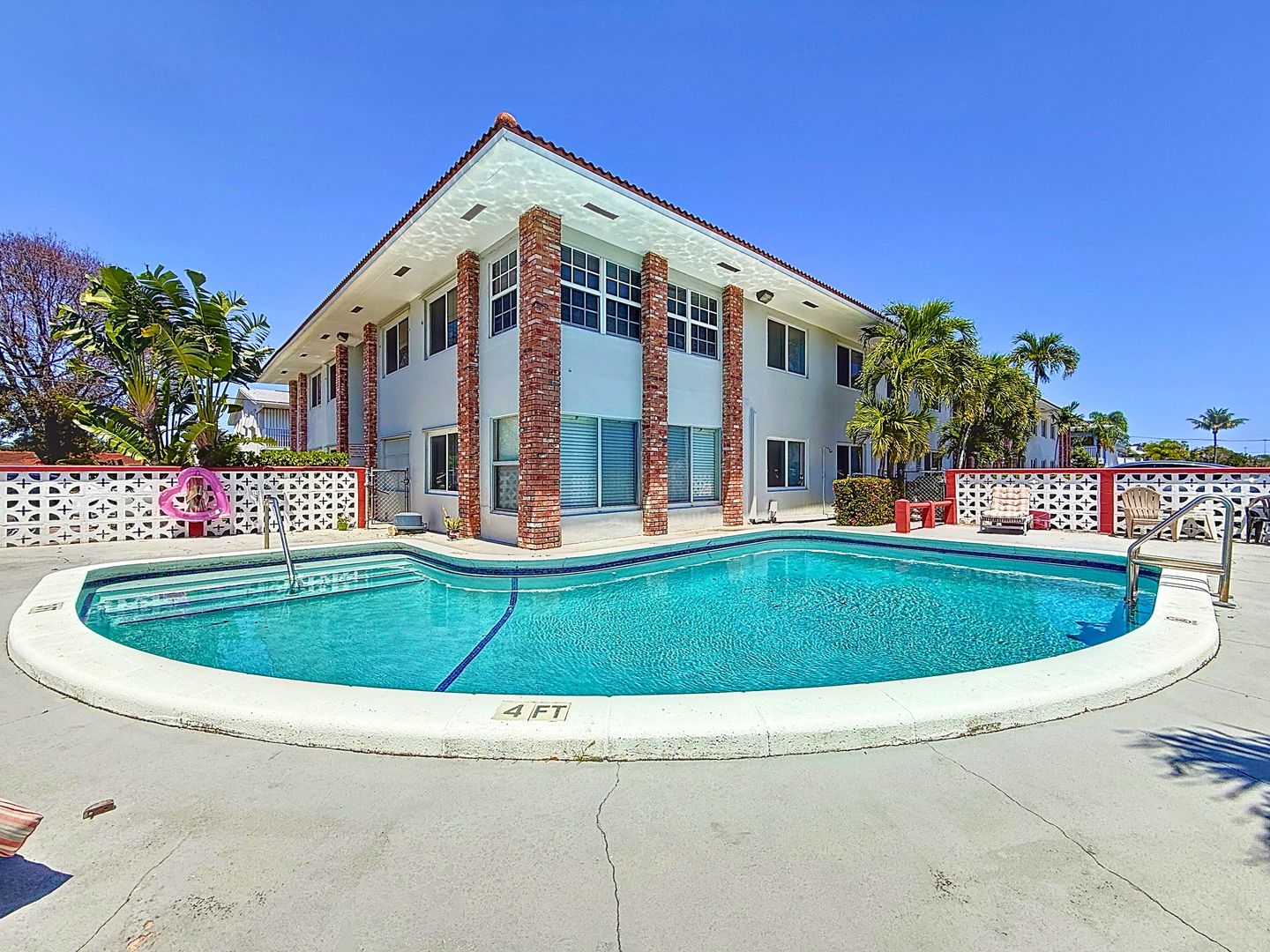 Fort Laudedale Apartment: 2101 NE 51st Street