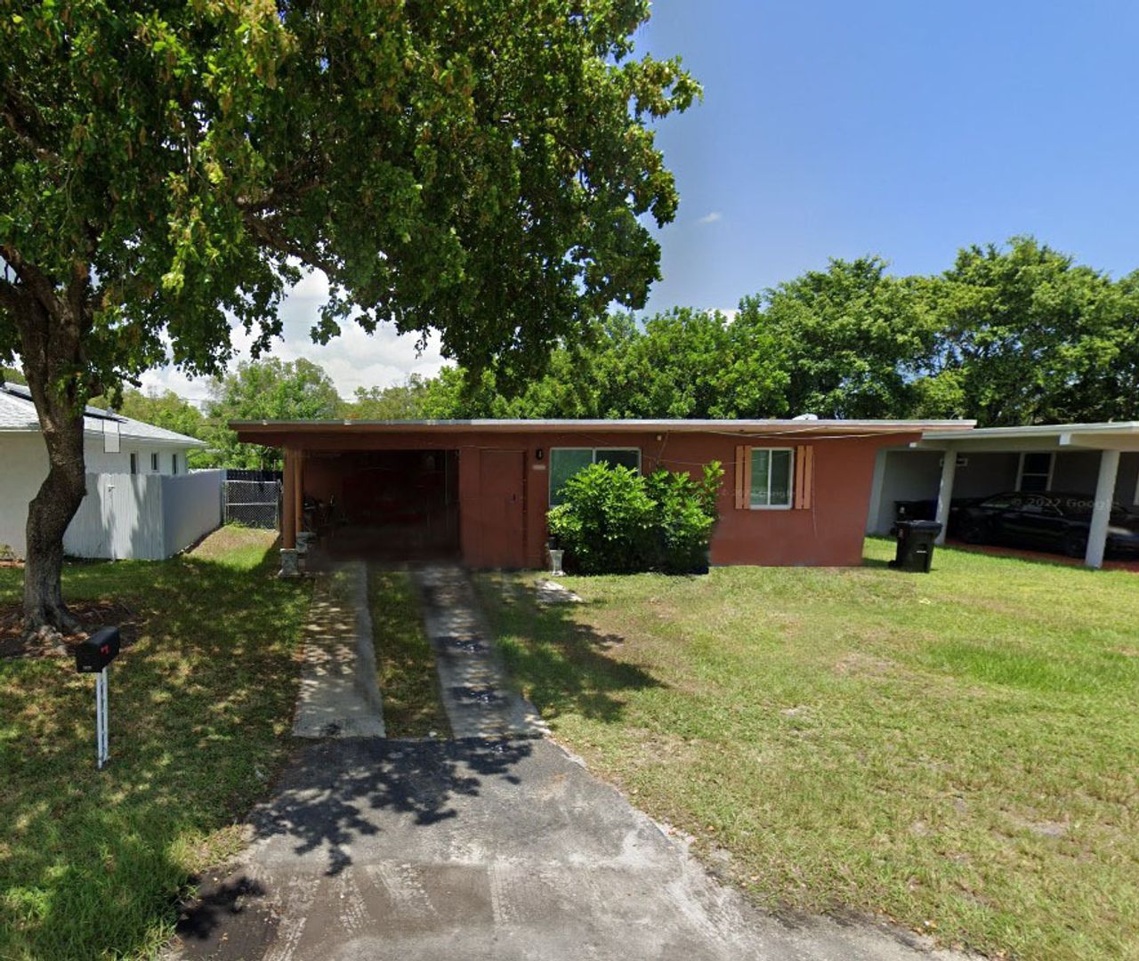 FORT LAUDERDALE House: 1421 NW 3 ST