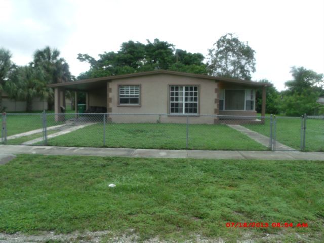 LAUDERHILL House: 3311 NW 6 CT