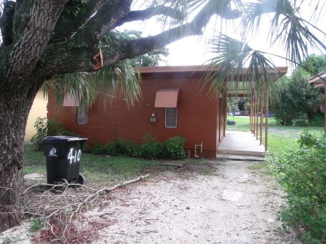 FORT LAUDERDALE House: 410 NW 14 AVE