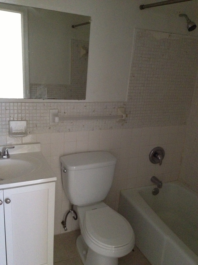 FORT LAUDERDALE Apartment: 709 SW 15 AVE