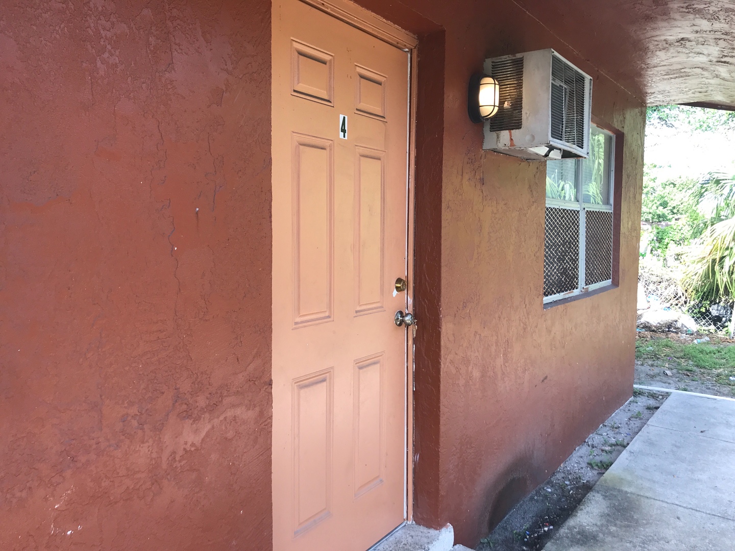 Fort Lauderdale Apartment: 827 NW 10 TER
