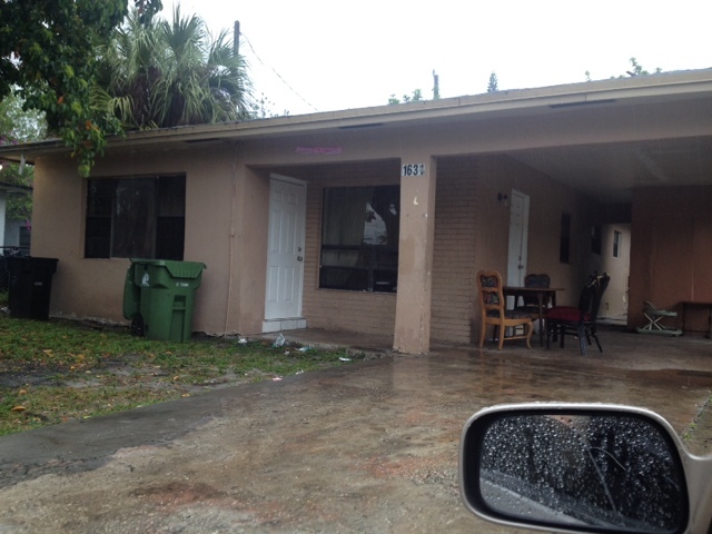 FORT LAUDERDALE House: 1631 NW 7 CT