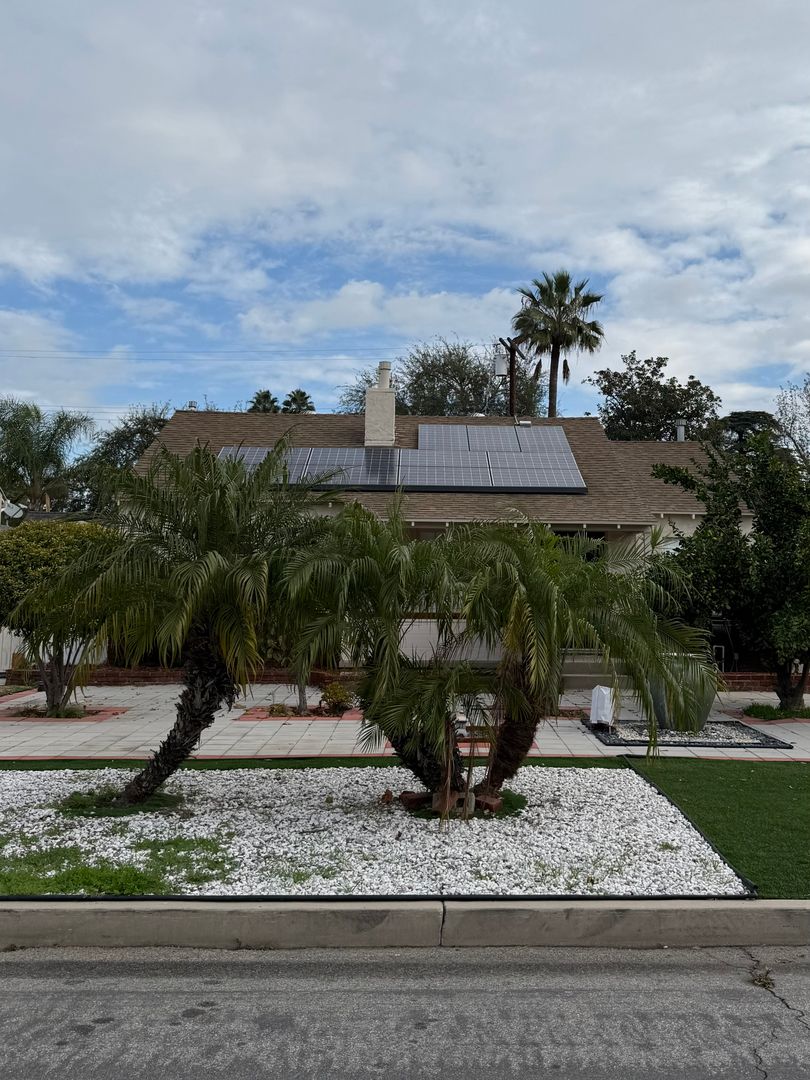 Valley Village House: 5912 Carpenter Ave.