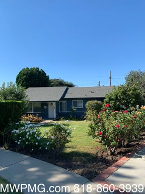 Available NOW for Lease! 3BR/2BA Located in the heart of North Hills – photo 1