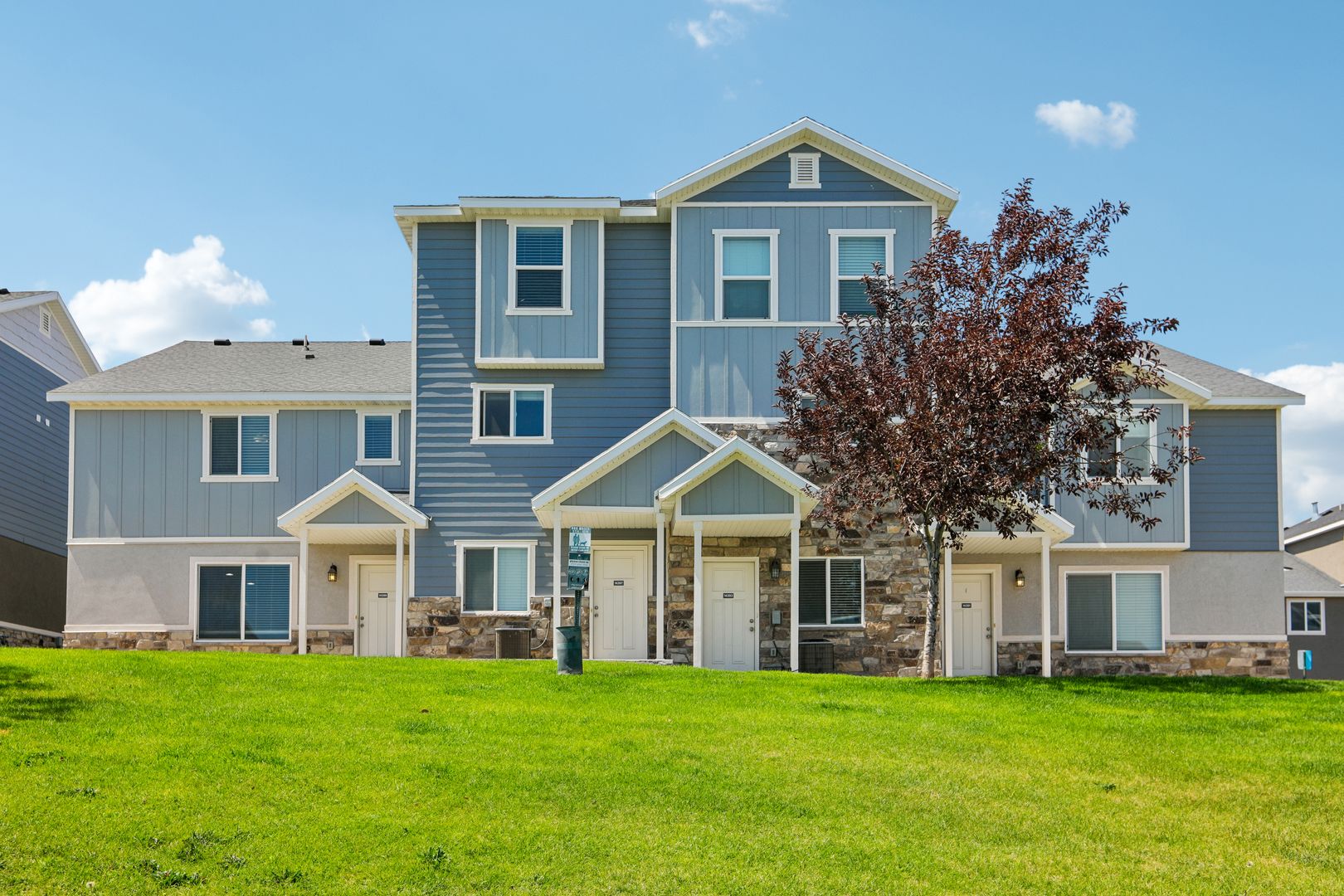 Herriman Townhome: 14411 S Ashburn Way