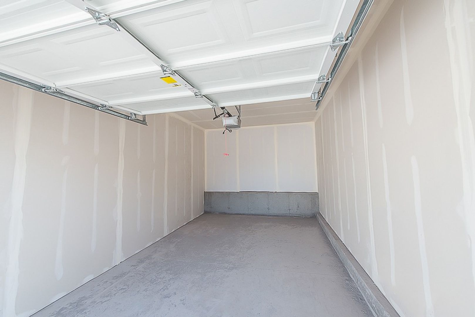 Spacious and Secure Single-Car Garage/ Storage unit in Meridian