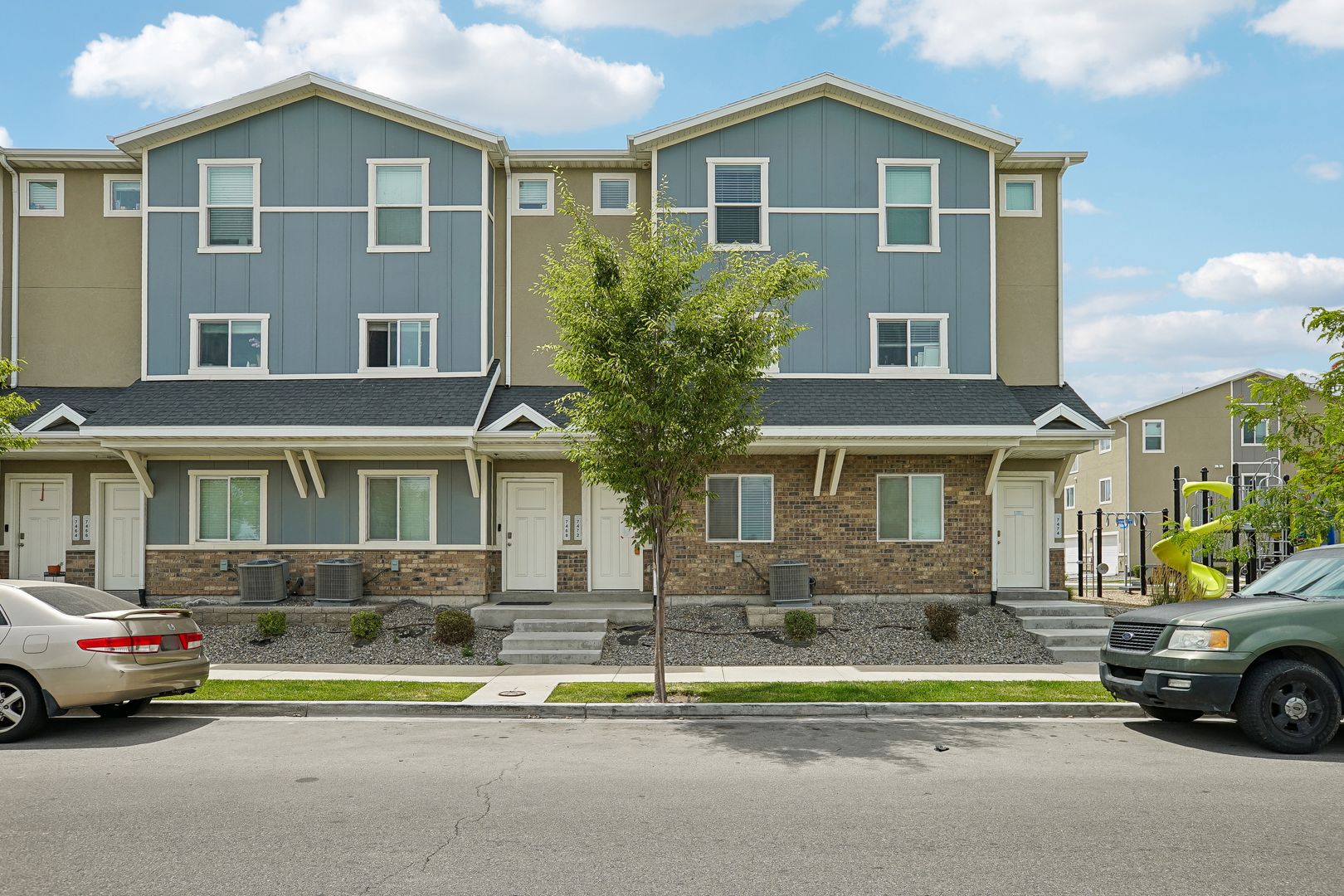 OPEN HOUSE | 2-Story Townhome at Colony Farms in Magna
