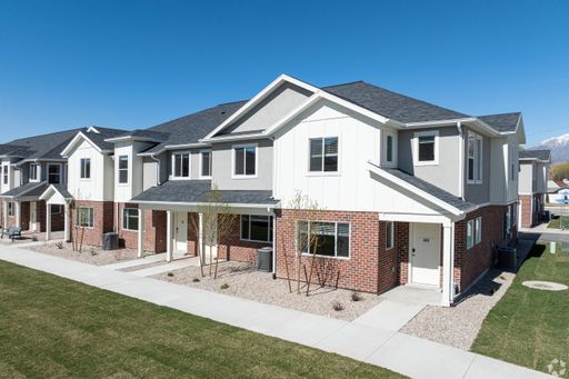 Brand-New 2-Story Gregory Townhomes – Villas at the Pointe | OPEN HOUSE