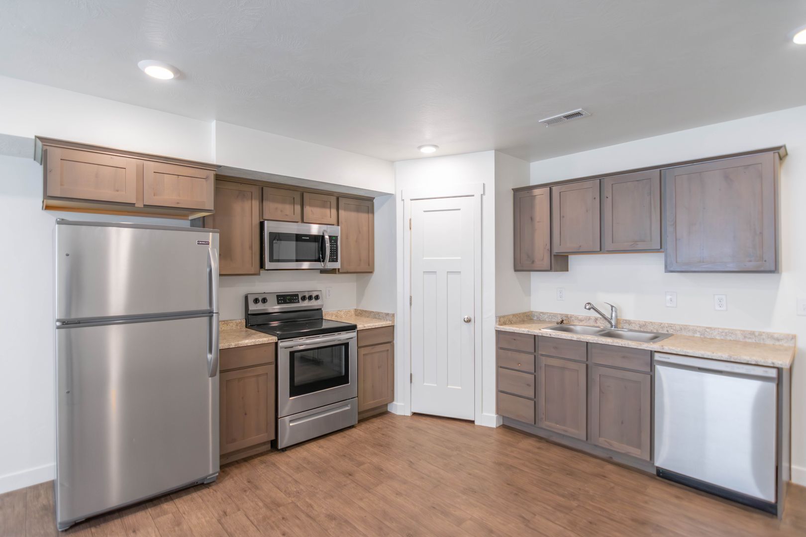 Up to One Month Free! Gorgeous, 2-Story Premier Townhomes w/Attached 2-Car Garage in The Boulders in Herriman | Open House Every Saturday
