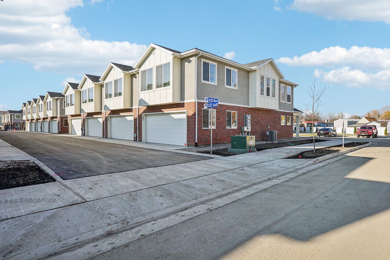 Ogden Apartment: 1090 S 400 W