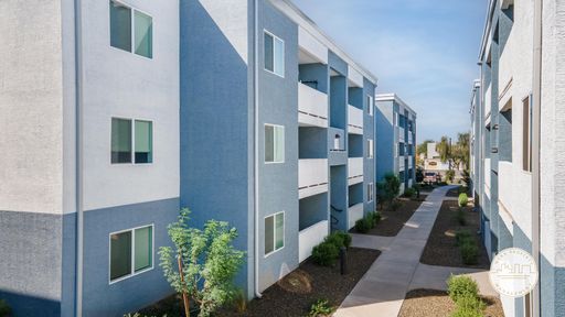 Beautiful 2-Bed, 2-Bath Apartments on the 2nd Floor in Surprise!