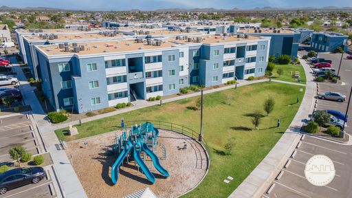 Gorgeous 1-Bed 1-Bath Condo in El Mirage!