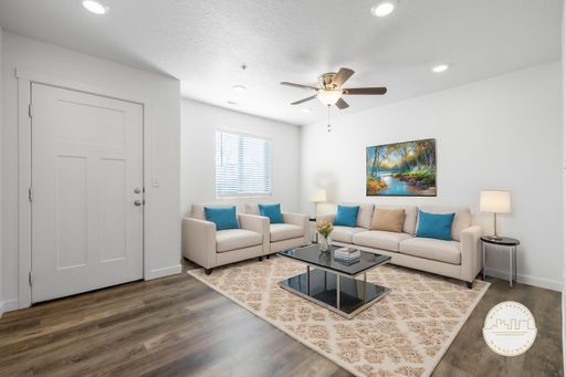 Lovely 3-Story Townhomes in The Brickyard in Meridian!