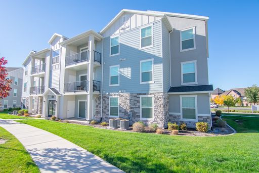 Charming Top-Floor 3-Bed, 2-Bath Condo at The Village on 4th | Great Location!