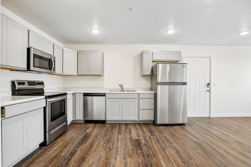 Beautiful 2-Bed, 2-Bath Apartment in Payson. Great Location! 2nd Floor