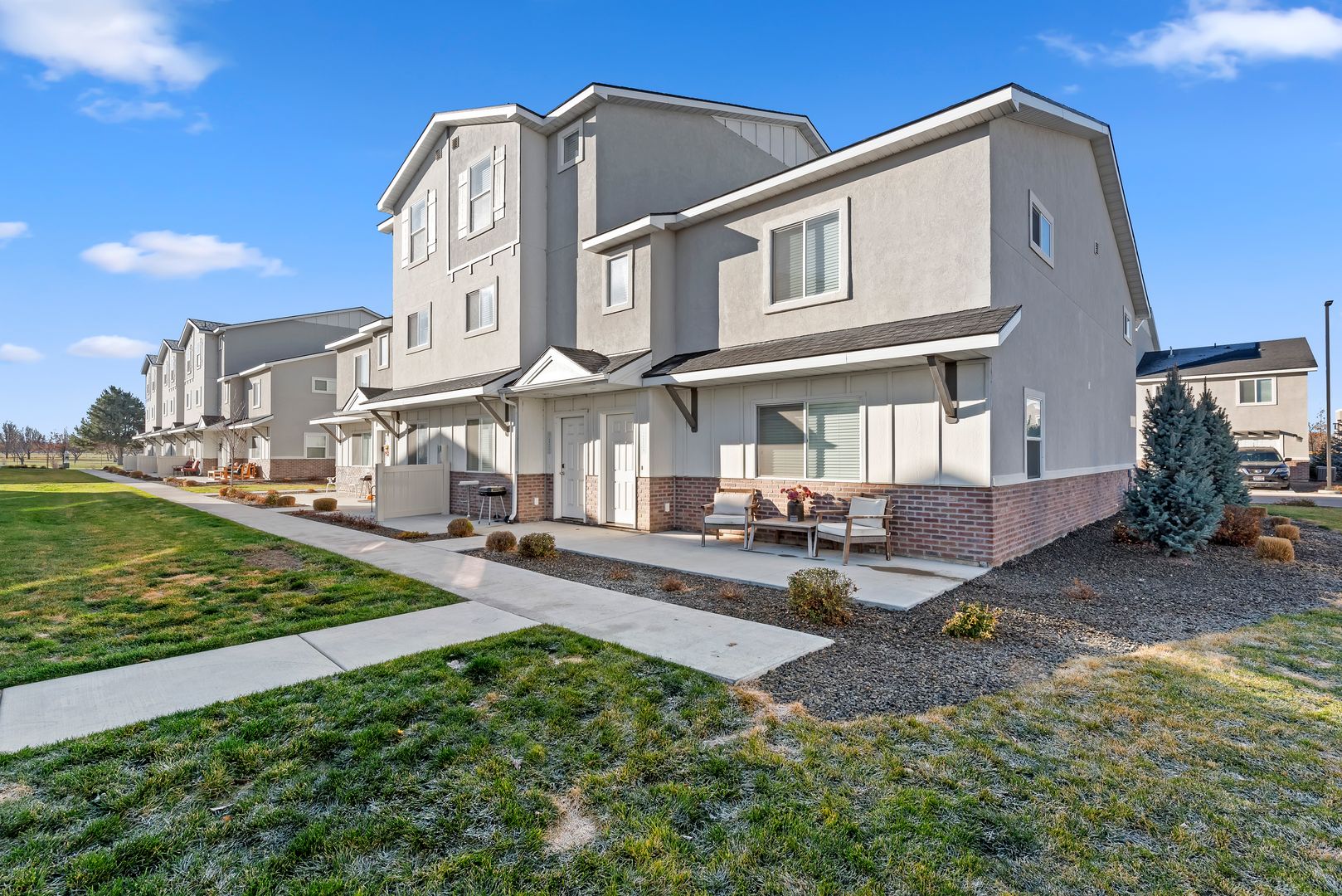 Nampa Townhome: 16852 Idaho Center Blvd
