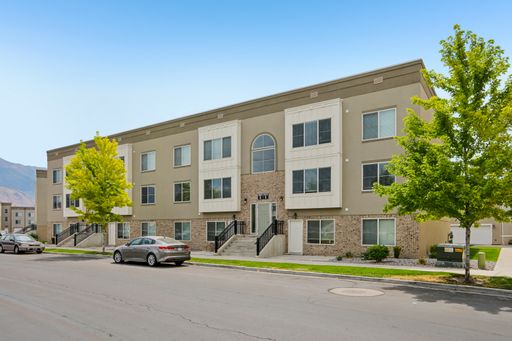 Spacious 3-Bed, 2-Bath Condos in Easton Park | Large Storage Unit, Premier Fitness Center and Sports Courts