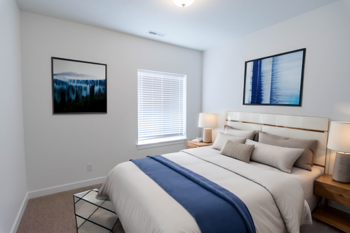 Spacious 3-Bed Easton Style Condo in Vista View, Spanish Fork