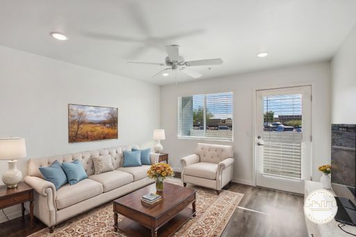 $999 BASE RENT | Luxurious First-Floor 2-Bed, 2-Bath Apartments with Stunning Views in Surprise – Now Leasing!