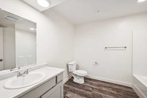4th Floor 2-Bed / 2-Bath Apartment – Blackstone Farms, Provo | Smart Home Package & Parking