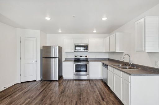 OPEN HOUSE | beautiful ADA 2-Bed, 2-Bath Apartments in El Mirage!