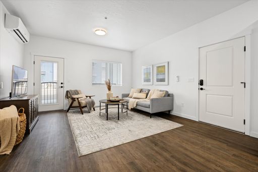  Spacious Boise Apartments | 2 Bed 2 Bath - 2nd Floor