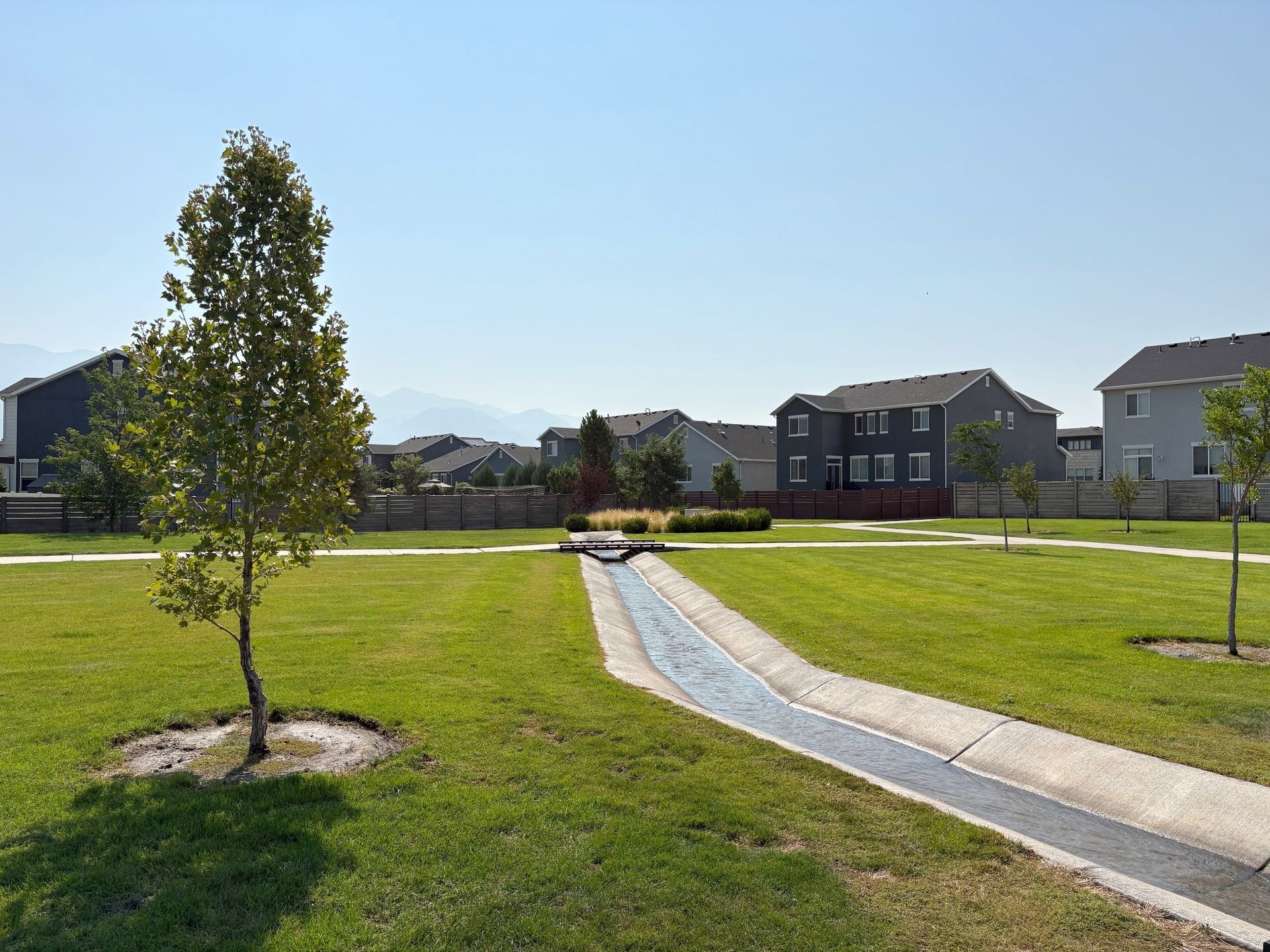 OPEN HOUSE | Beautiful 3-Story Townhomes in Tucker's Row in Vineyard. Great Location and Amenities!