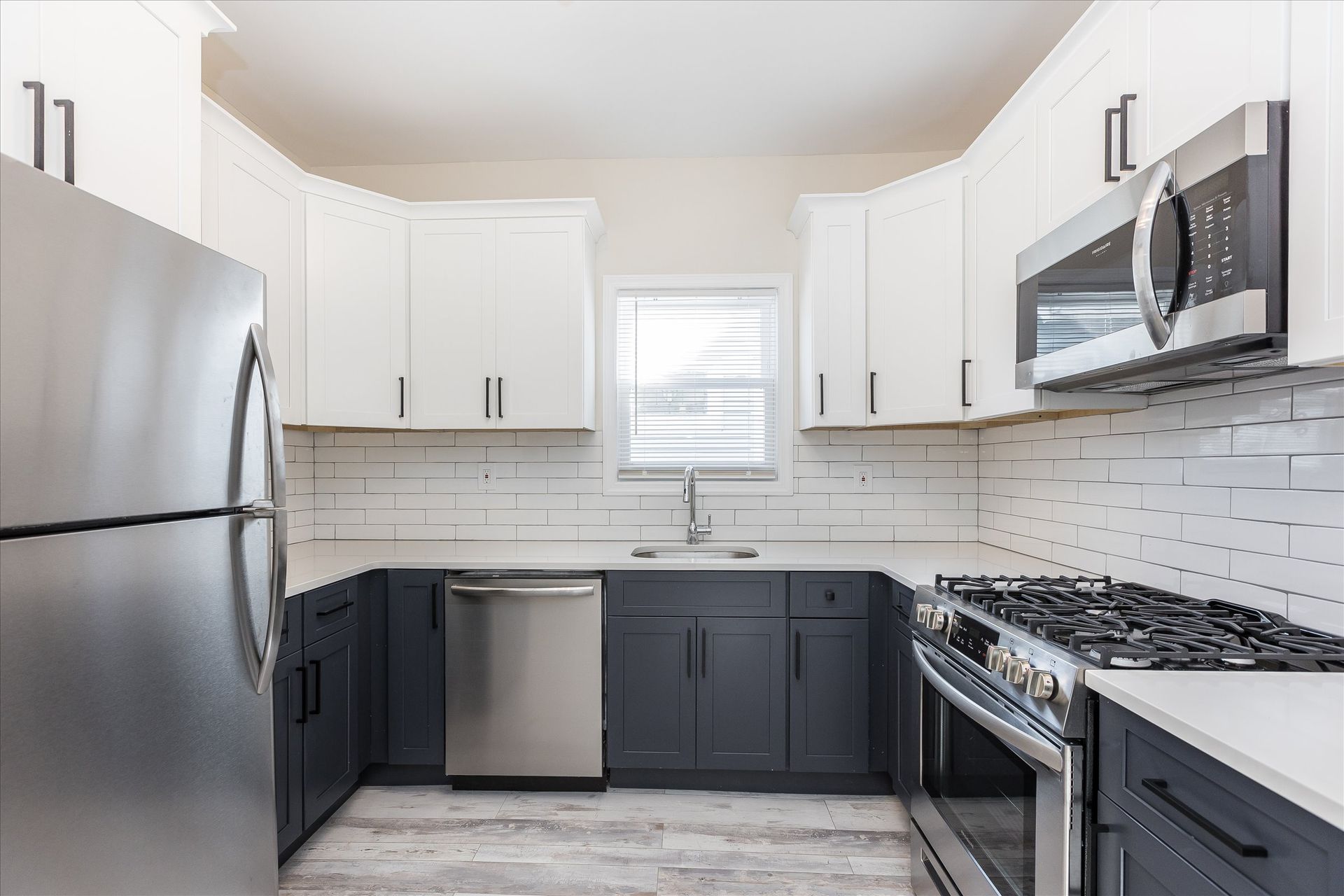 BLOOMFIELD Apartment: 31 JEFFERSON AVENUE