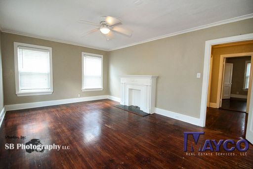 2 bedroom upstairs duplex apartment in Highland! – photo 1