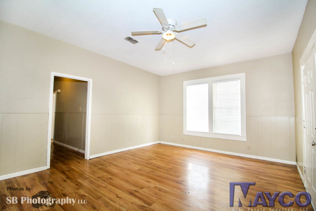Shreveport Apartment: 284 Prospect St.