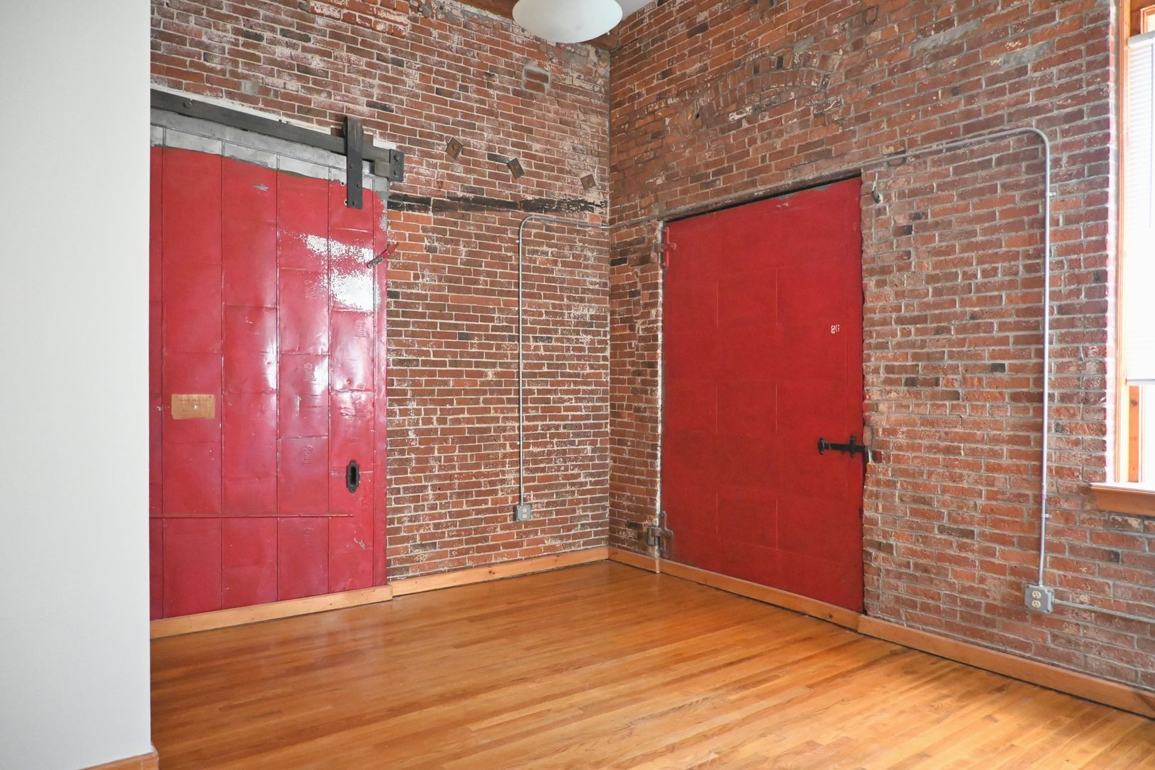 Pawtucket Apartment: 125 Goff Ave