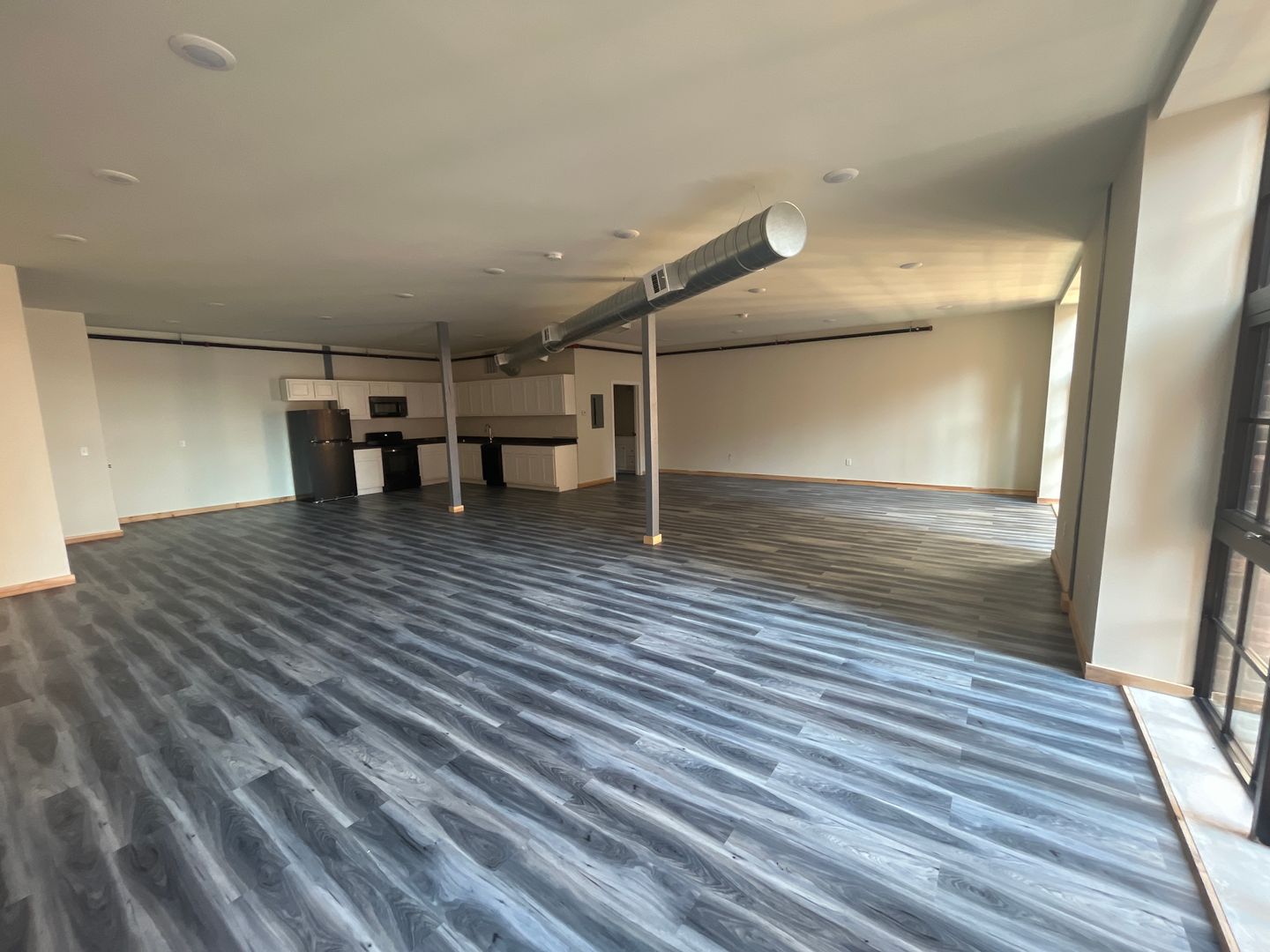 Pawtucket Apartment: 173 Weeden St