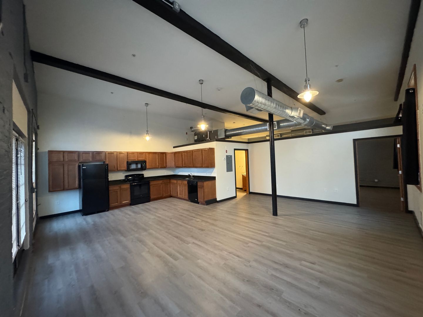 Pawtucket Apartment: 125 Goff Ave