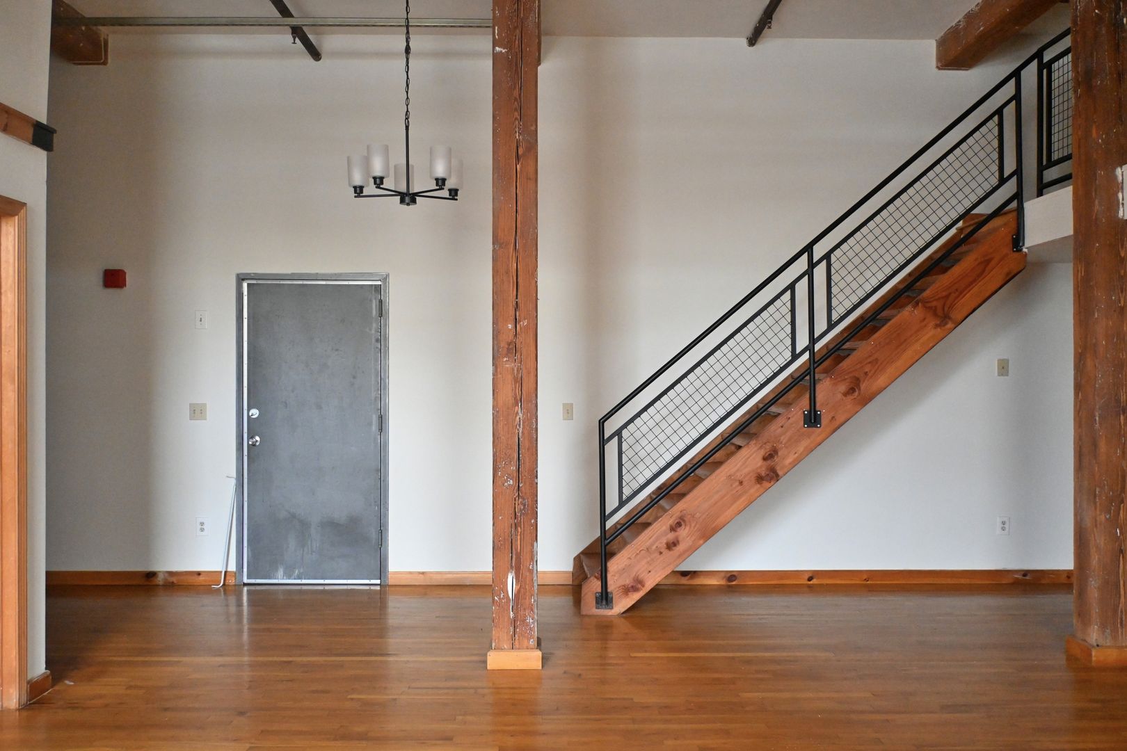 Pawtucket Apartment: 125 Goff Ave