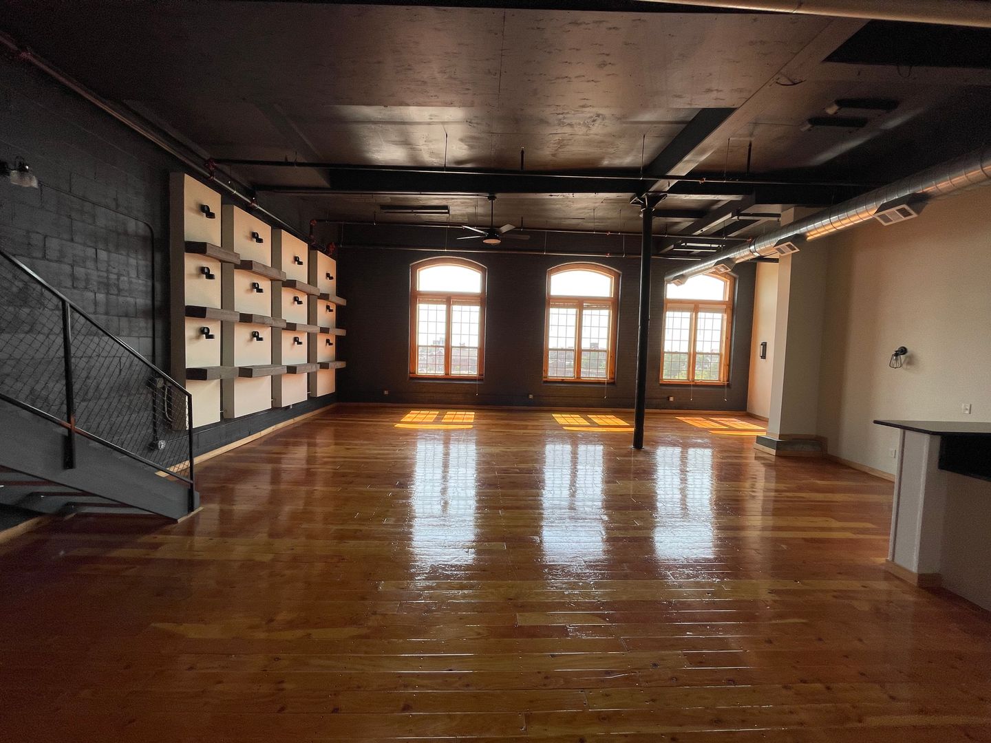 Pawtucket Apartment: 173 Weeden St