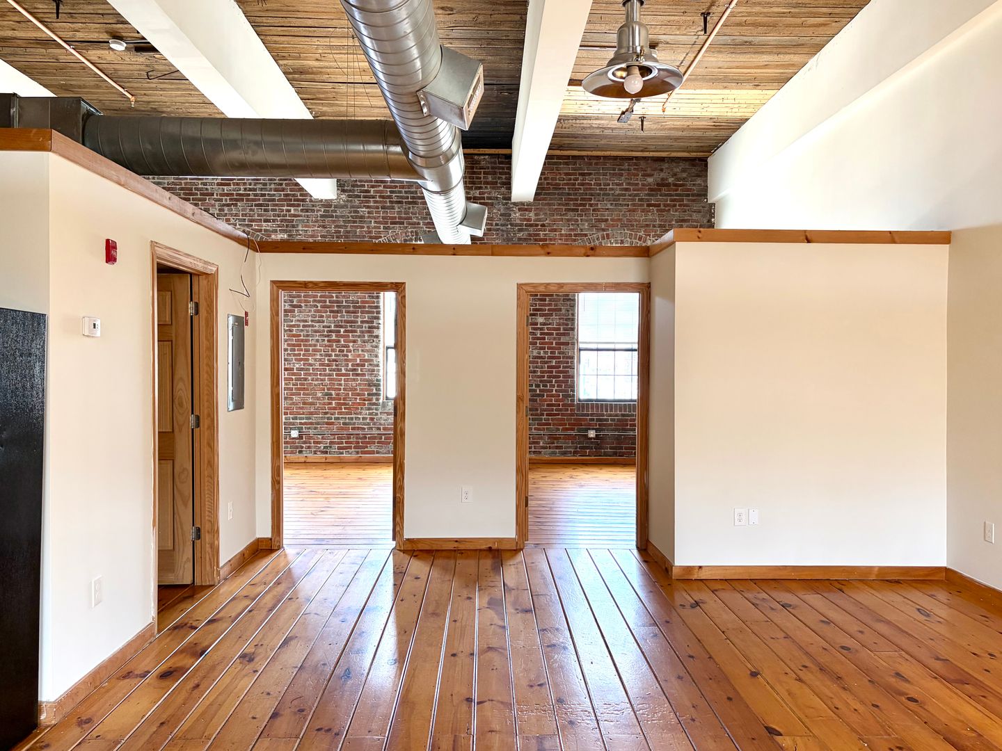 Pawtucket Apartment: 125 Goff Ave
