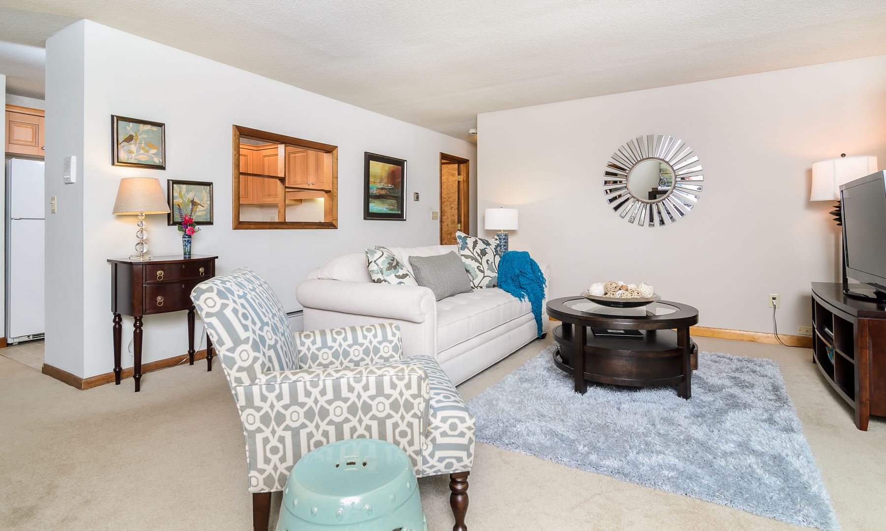 Foxboro Apartment: 11 Hillcrest Rd.