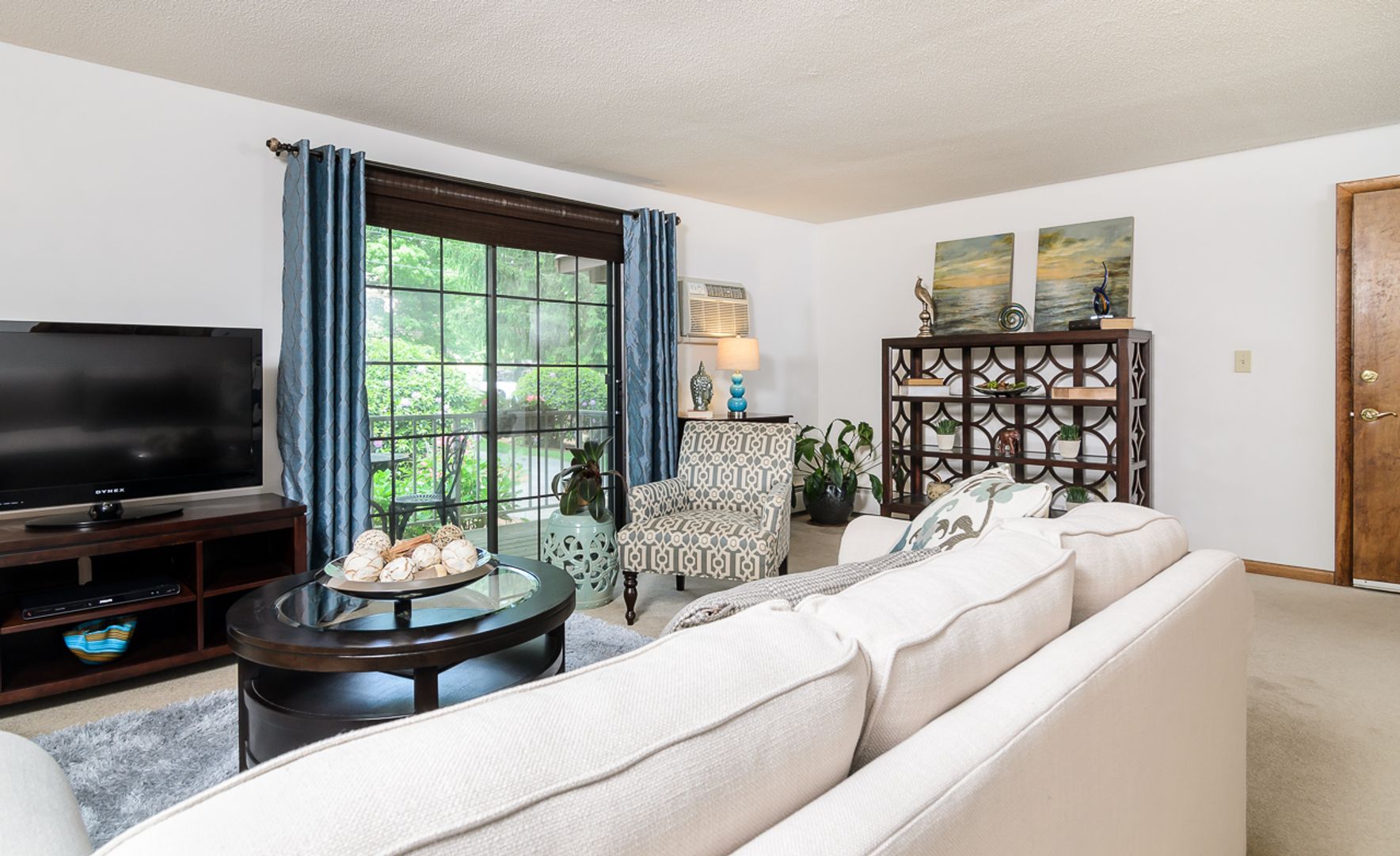 Foxboro Apartment: 16 Hillcrest Rd.