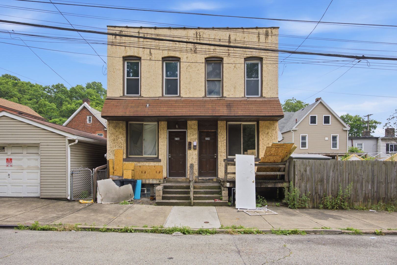 Rankin Apartment: 234-236 Pattison Street