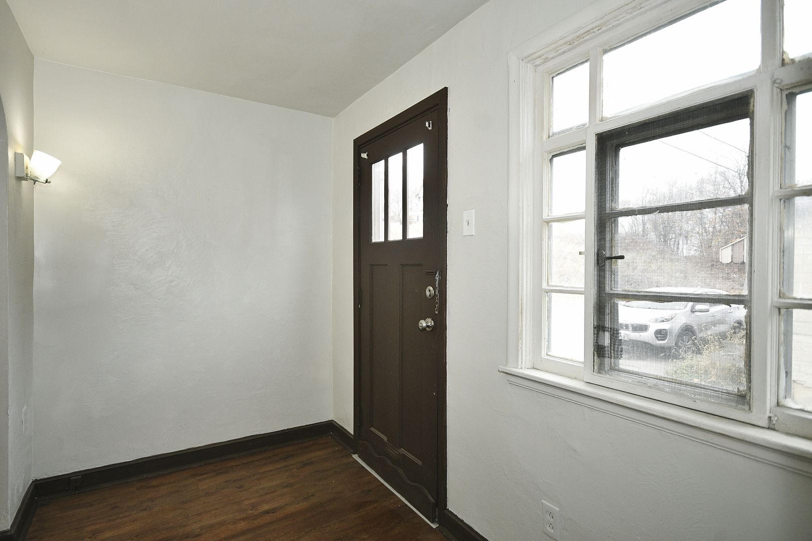 Listing photo